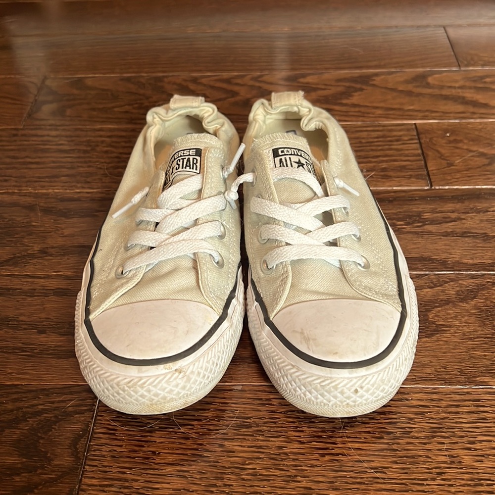 Light grey converse, size 8